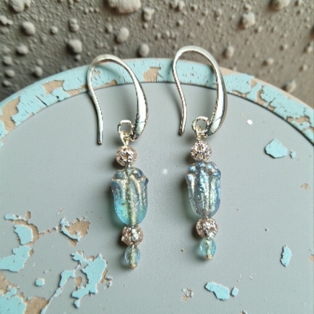 Tulip Aquamarine Czech Glass with Gold