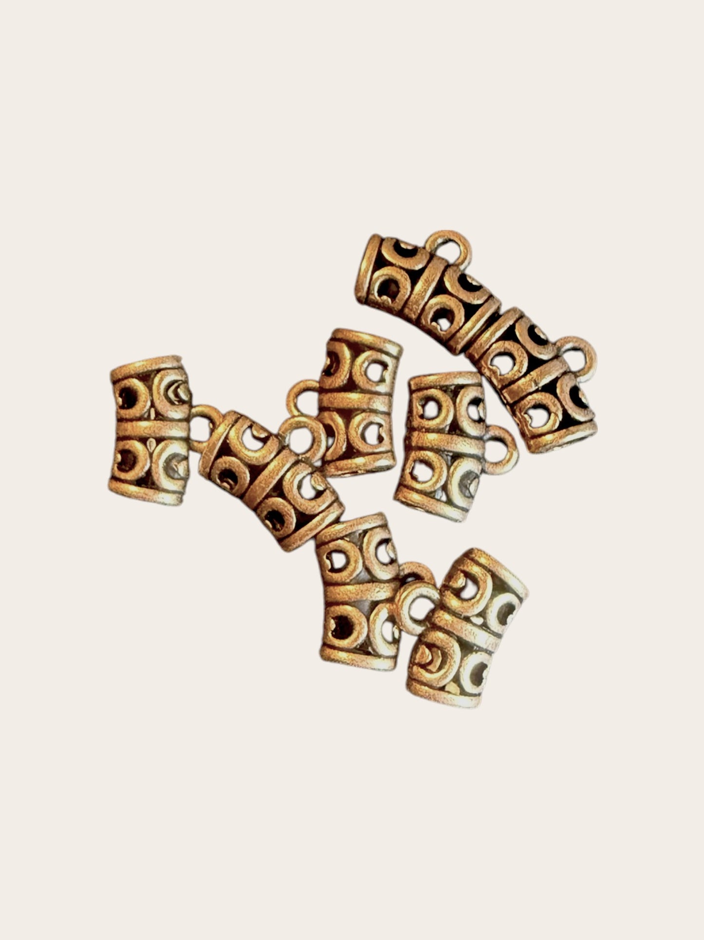 Red Copper Loop Bails 9 x 6 mm - Pack of 50