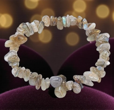 Chipped stone bracelets