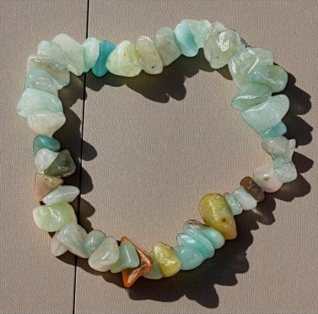 Chipped stone bracelets