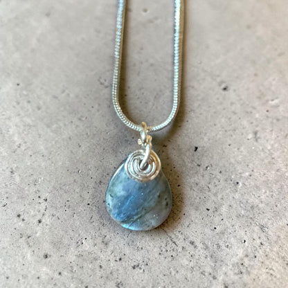 Labradorite w/ Handmade Wire